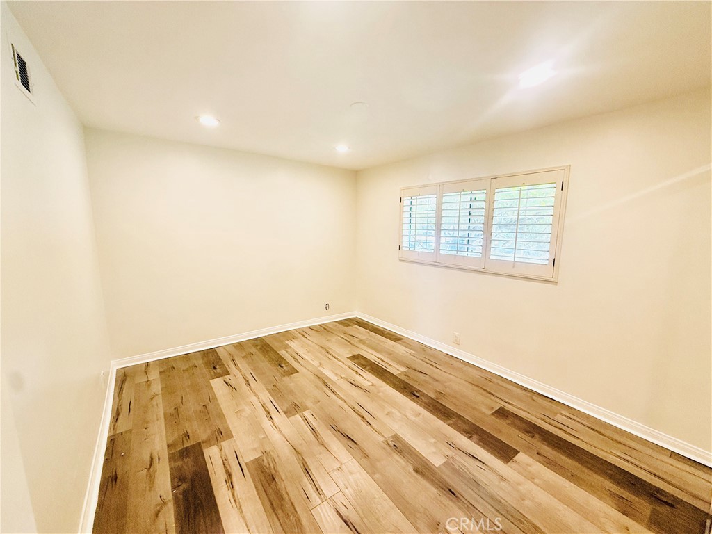 MLS #SB25267876 image #8