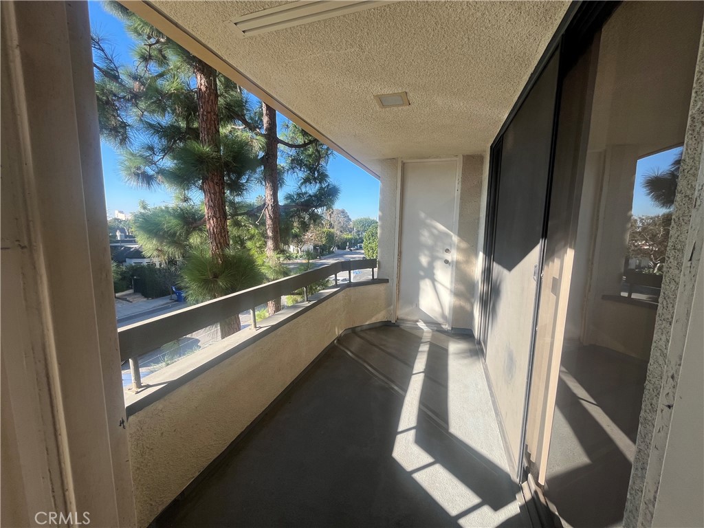 MLS #SB25267937 image #3