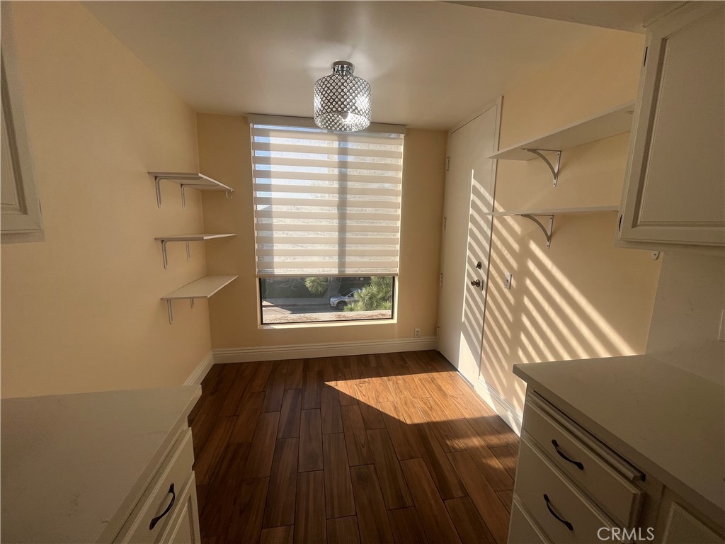 MLS #SB25267937 image #8