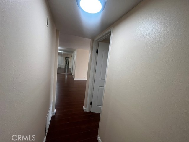 MLS #SB25267937 image #9