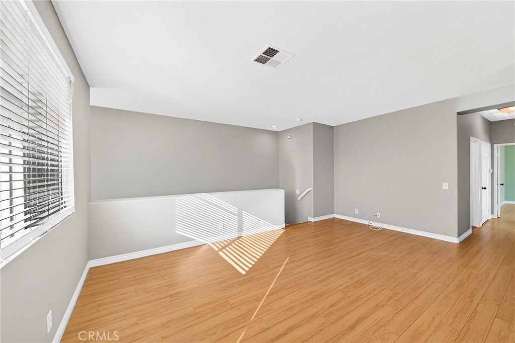 MLS #SB25267978 image #11