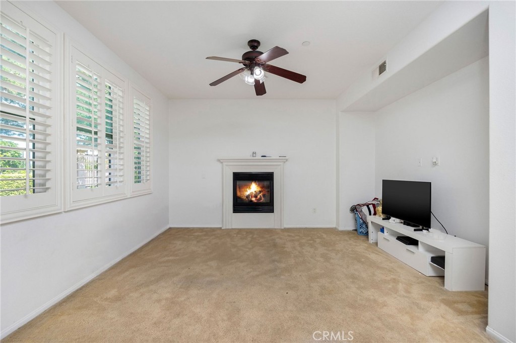 MLS #SB25268133 image #4