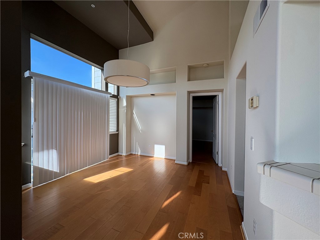 MLS #SB25268309 image #7