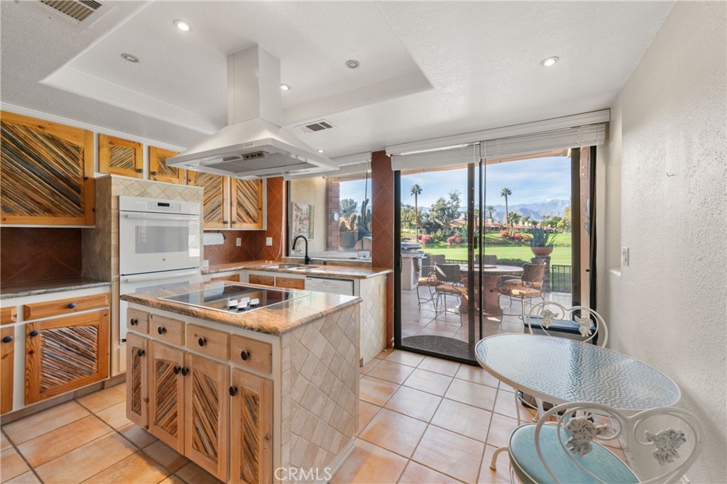 MLS #SB25268348 image #17