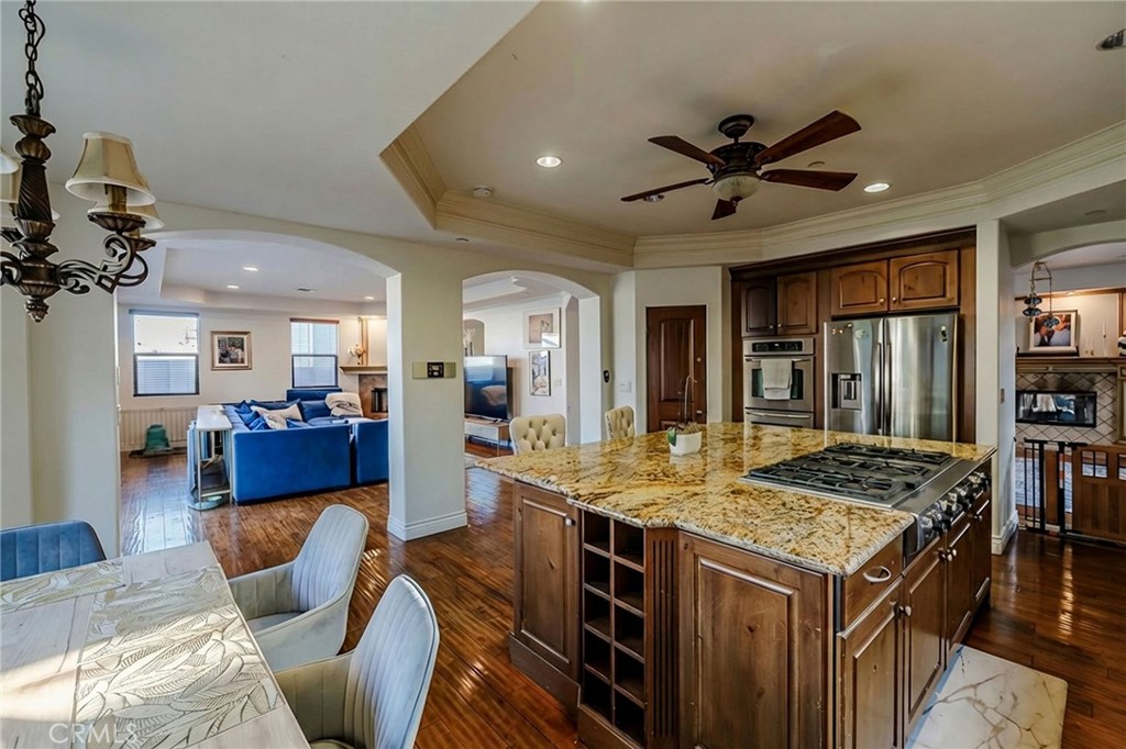 MLS #SB25268351 image #7