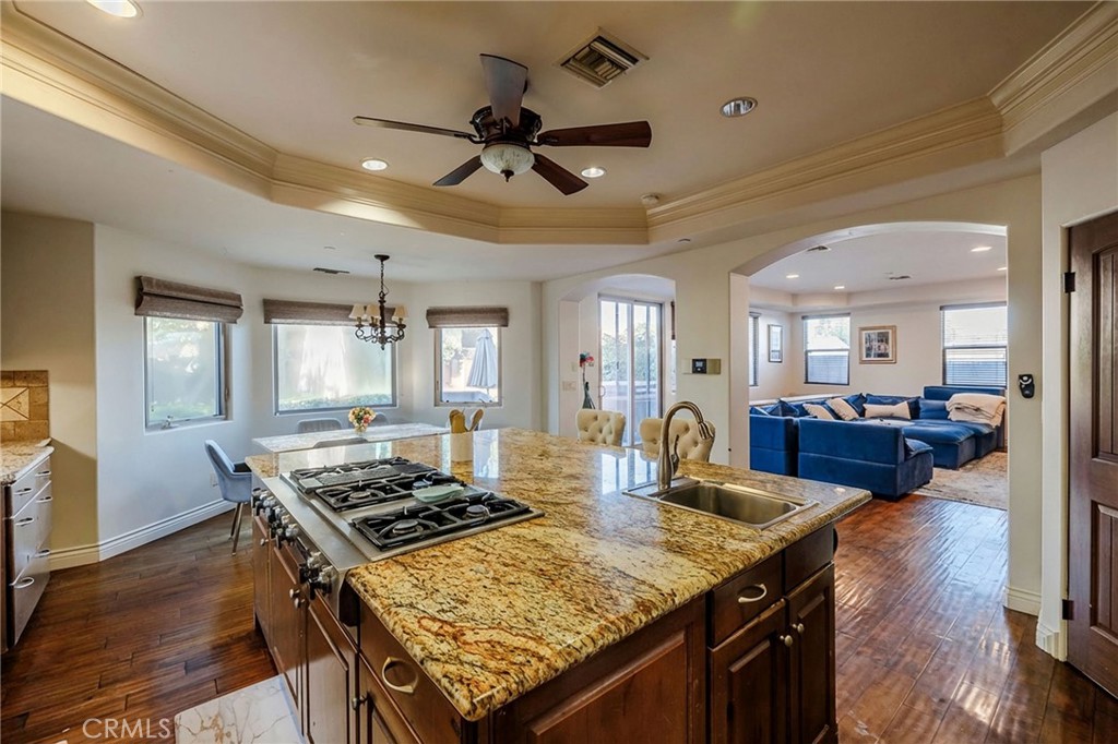 MLS #SB25268351 image #8