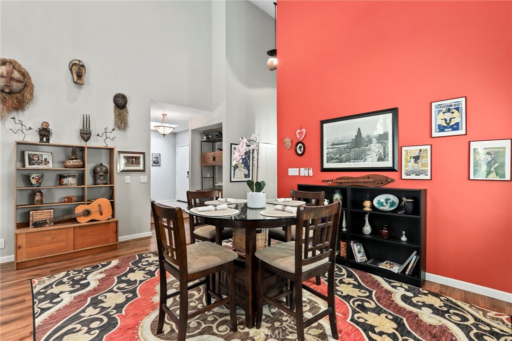 MLS #SB25268393 image #4