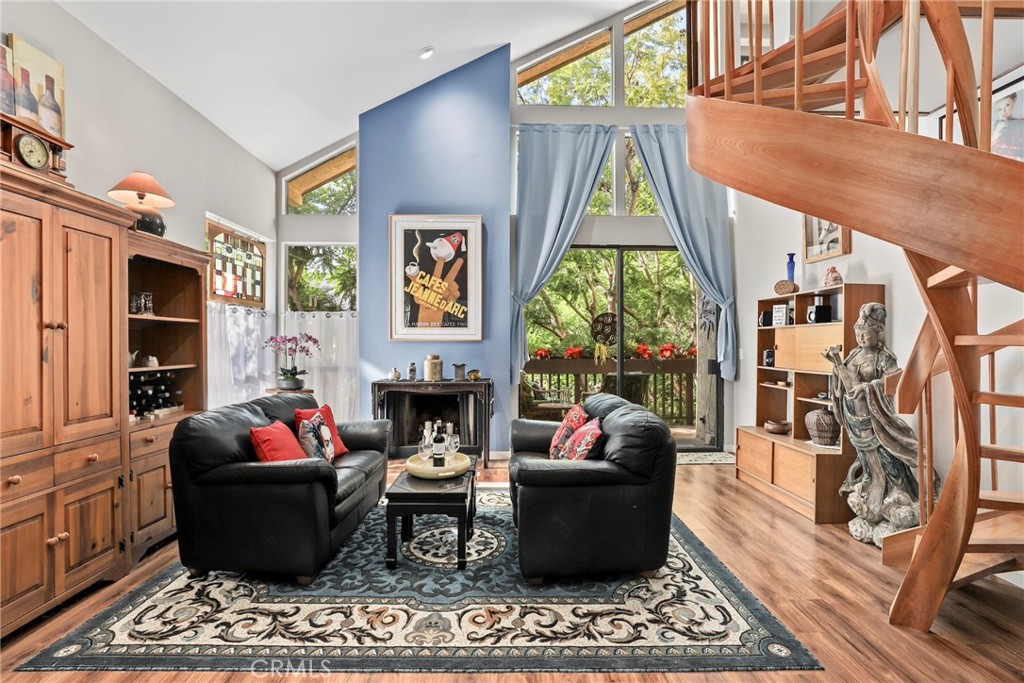 MLS #SB25268393 image #5