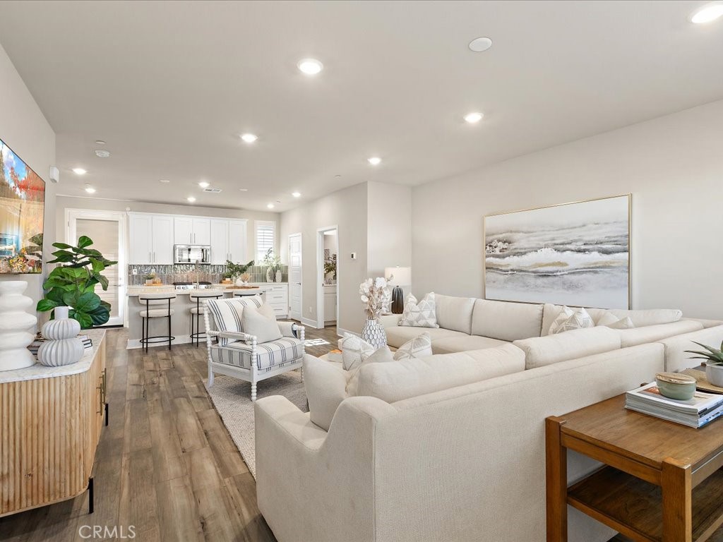 MLS #SB25268484 image #4