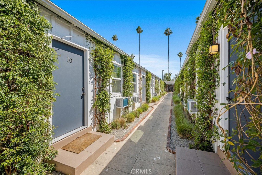 MLS #SB25268517 image #17