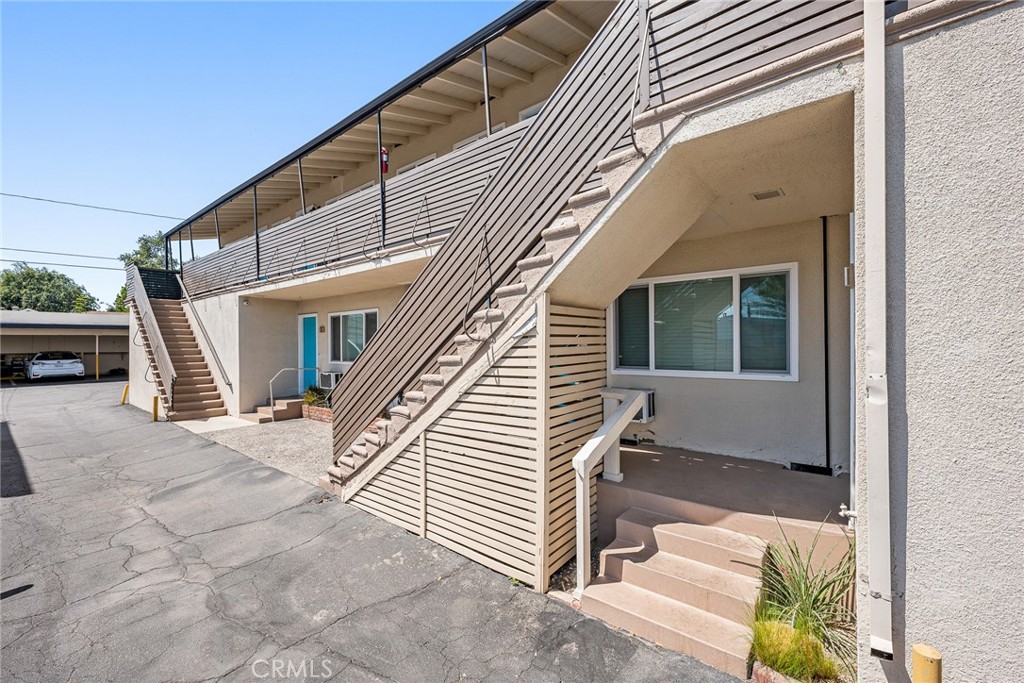 MLS #SB25268517 image #8