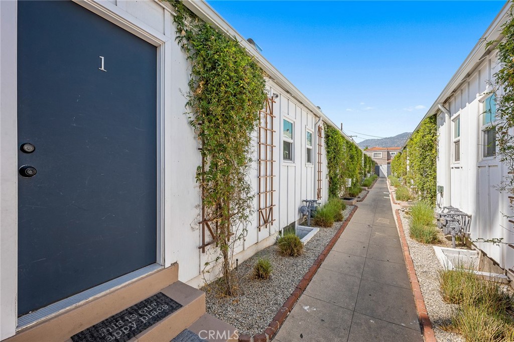 MLS #SB25268547 image #17