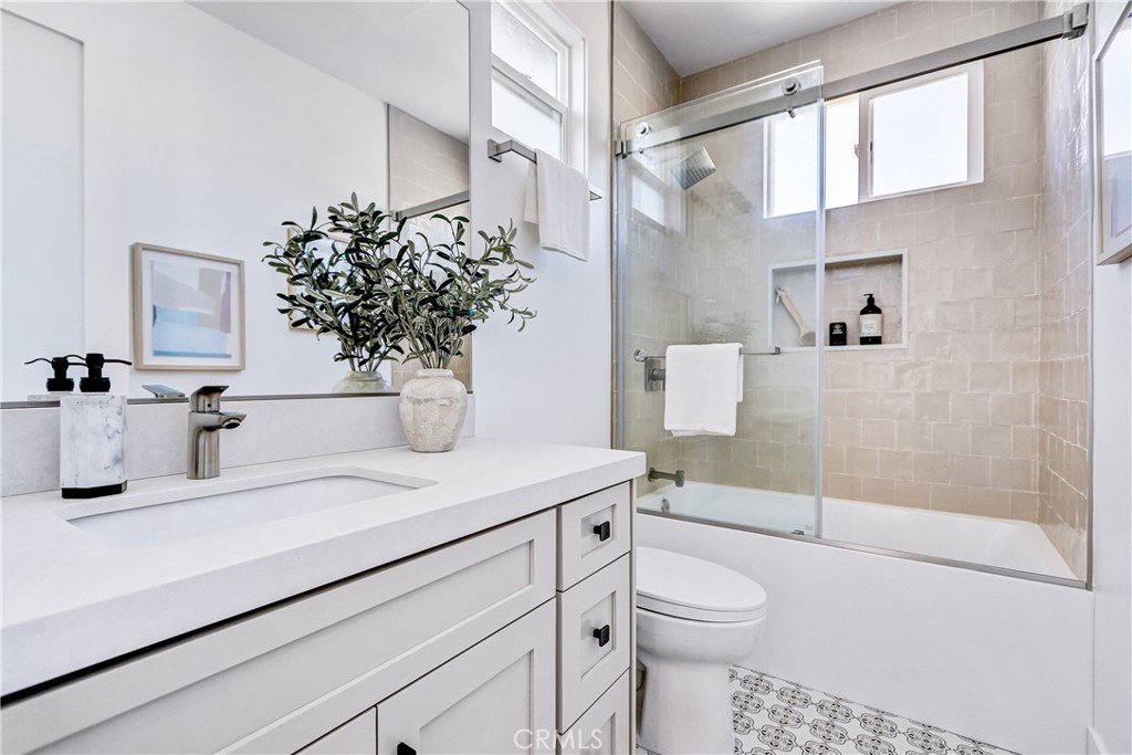 MLS #SB25268610 image #18