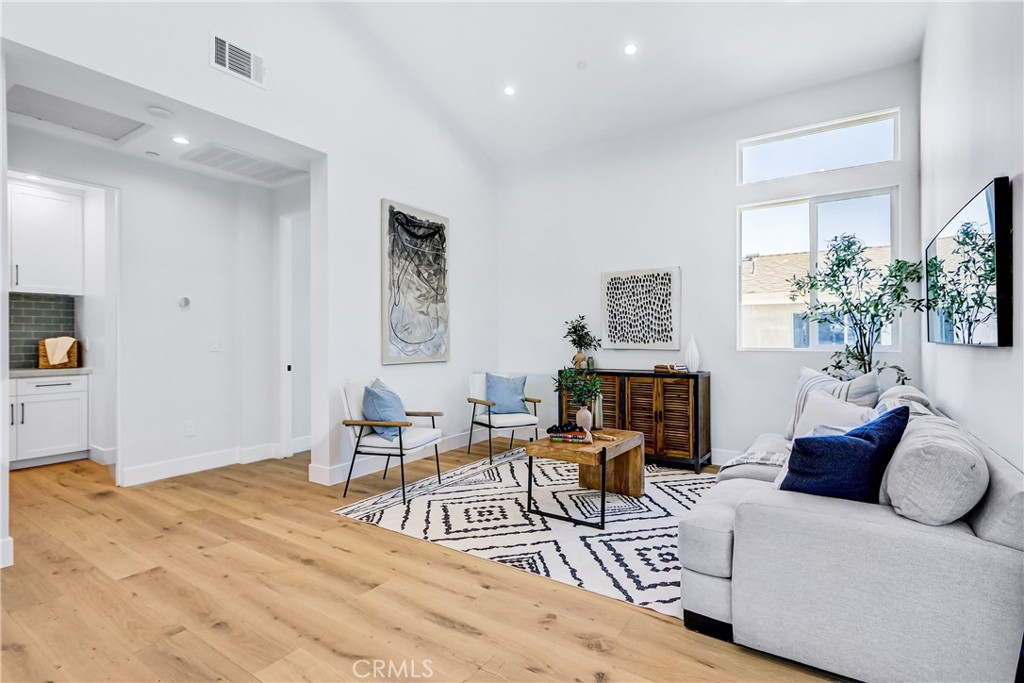 MLS #SB25268610 image #19