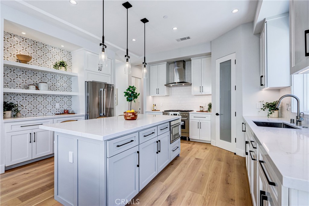 MLS #SB25268610 image #8