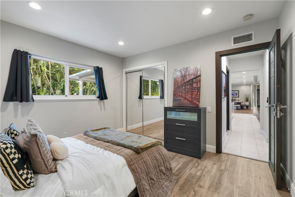 MLS #SB25268804 image #28