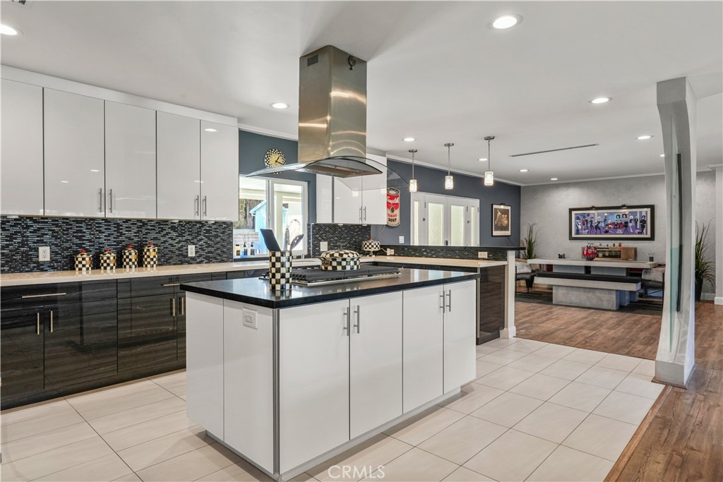 MLS #SB25268804 image #3