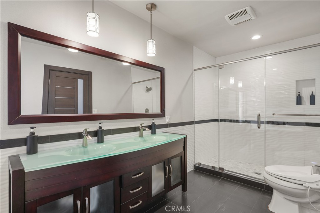 MLS #SB25268804 image #8