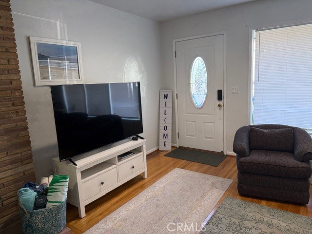 MLS #SB25268835 image #2