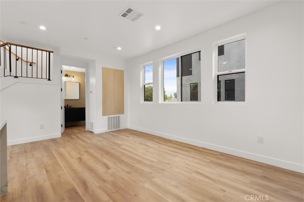 MLS #SB25269174 image #16