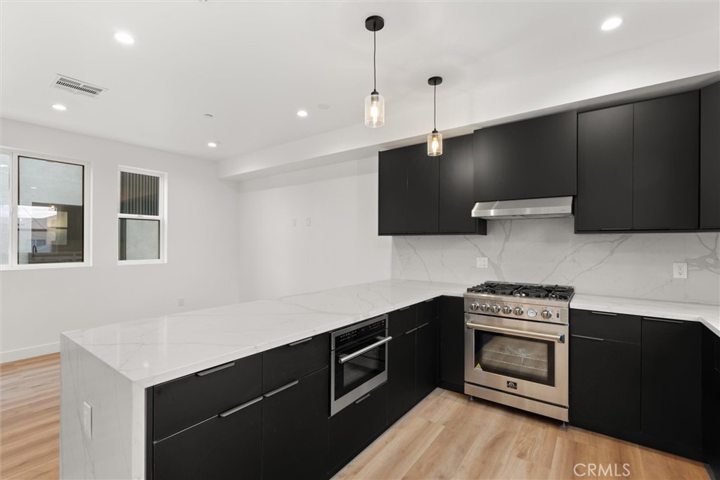 MLS #SB25269174 image #2