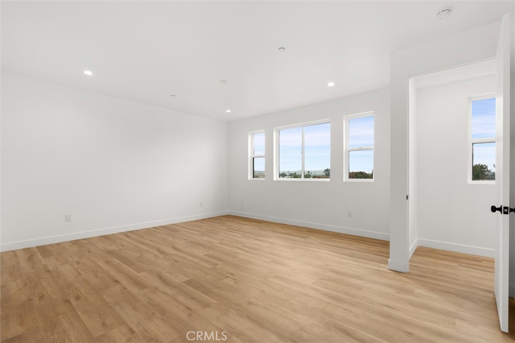 MLS #SB25269174 image #22