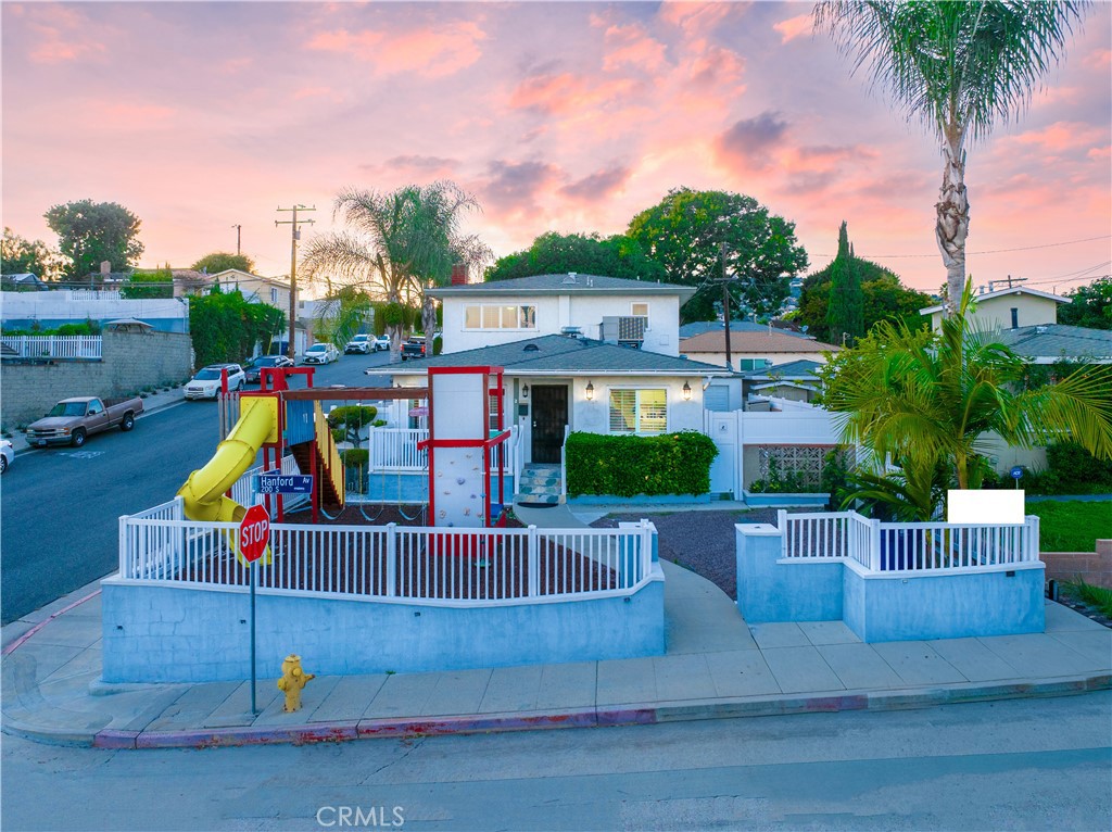 MLS #SB25269192 image #0