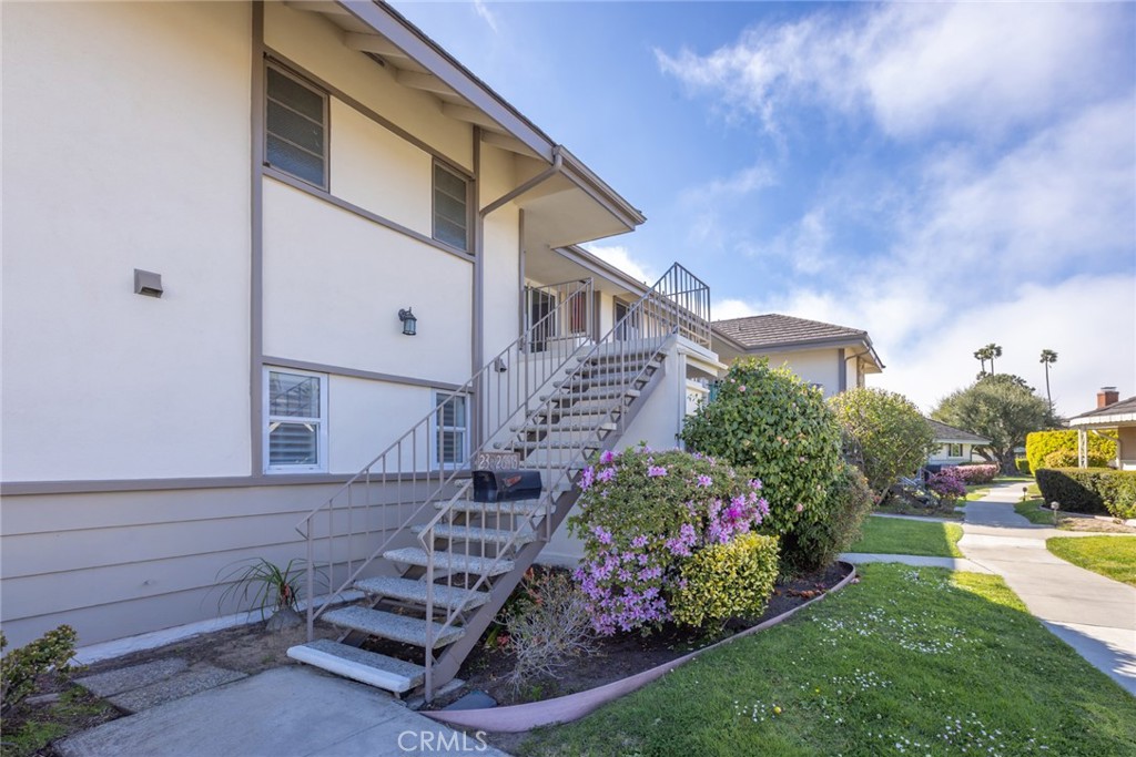 MLS #SB25269366 image #2