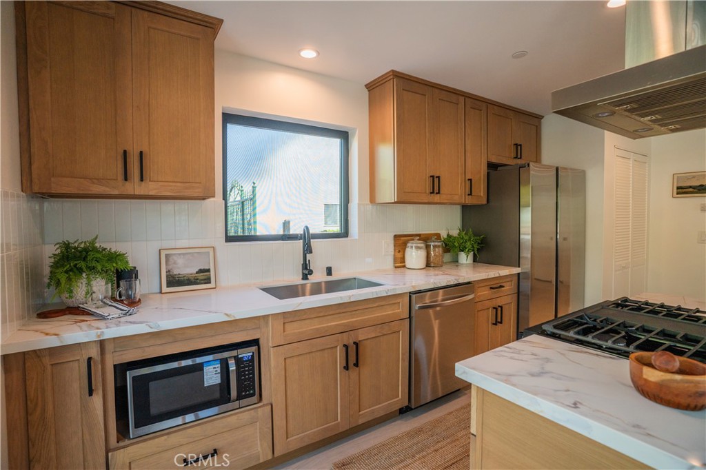 MLS #SB25269481 image #7