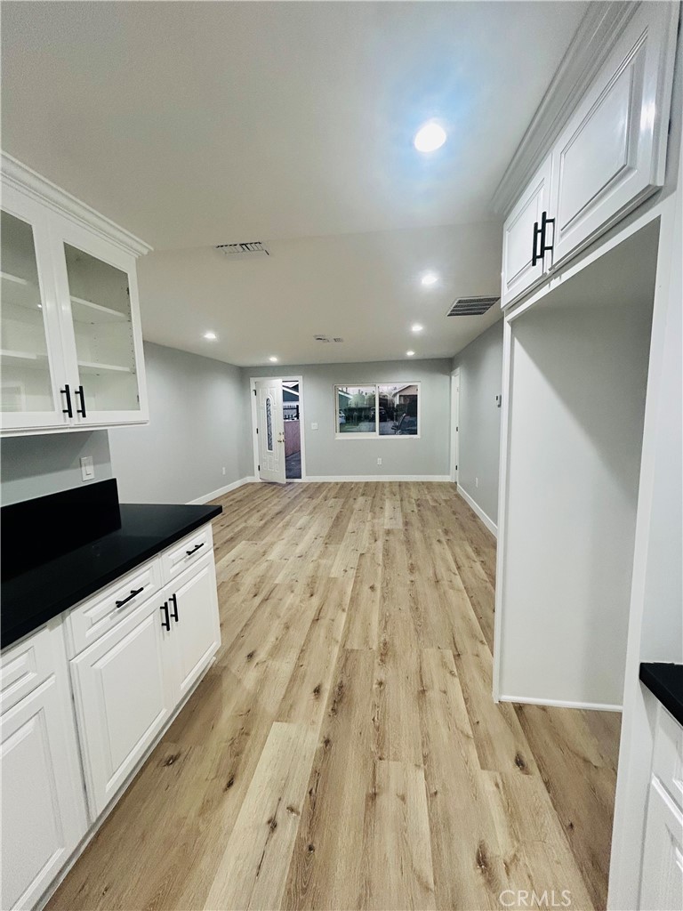 MLS #SB25269854 image #2