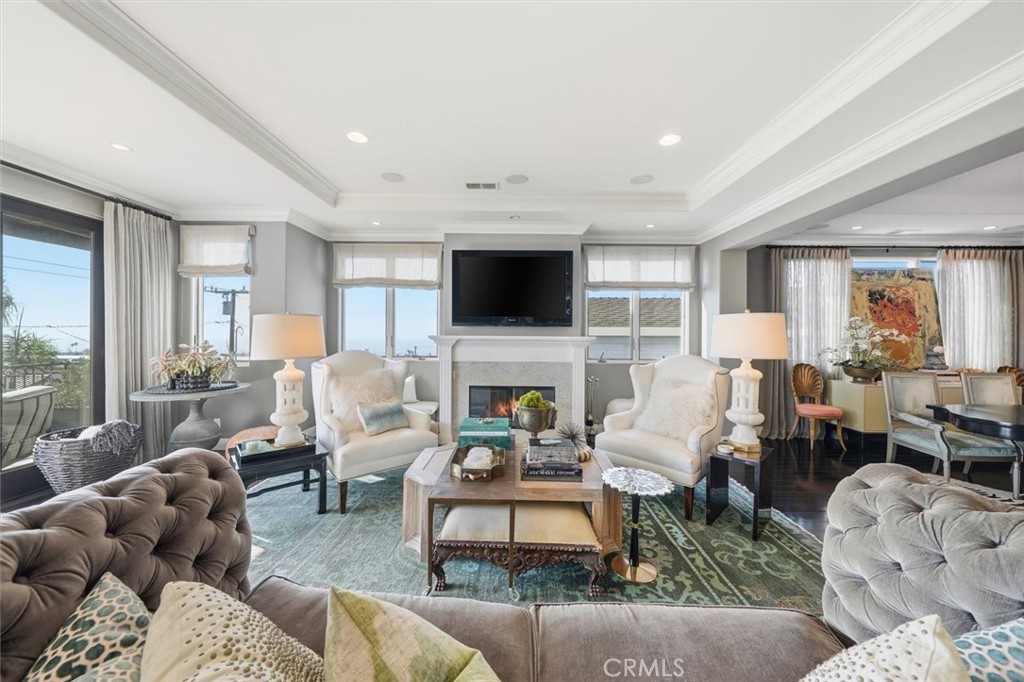 MLS #SB25270024 image #2