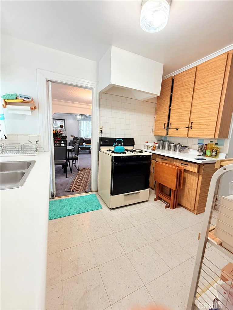 MLS #SB25270085 image #16