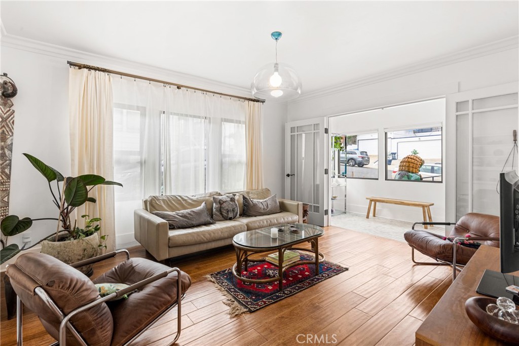 MLS #SB25270298 image #5