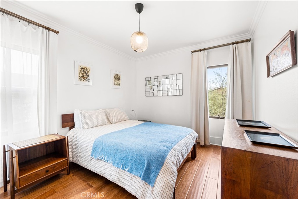 MLS #SB25270298 image #9