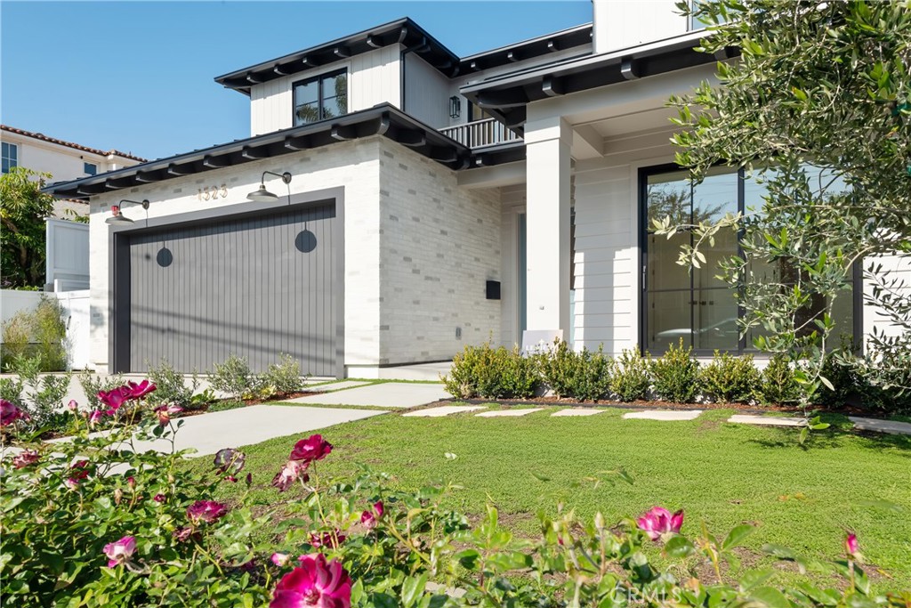 MLS #SB25270304 image #0