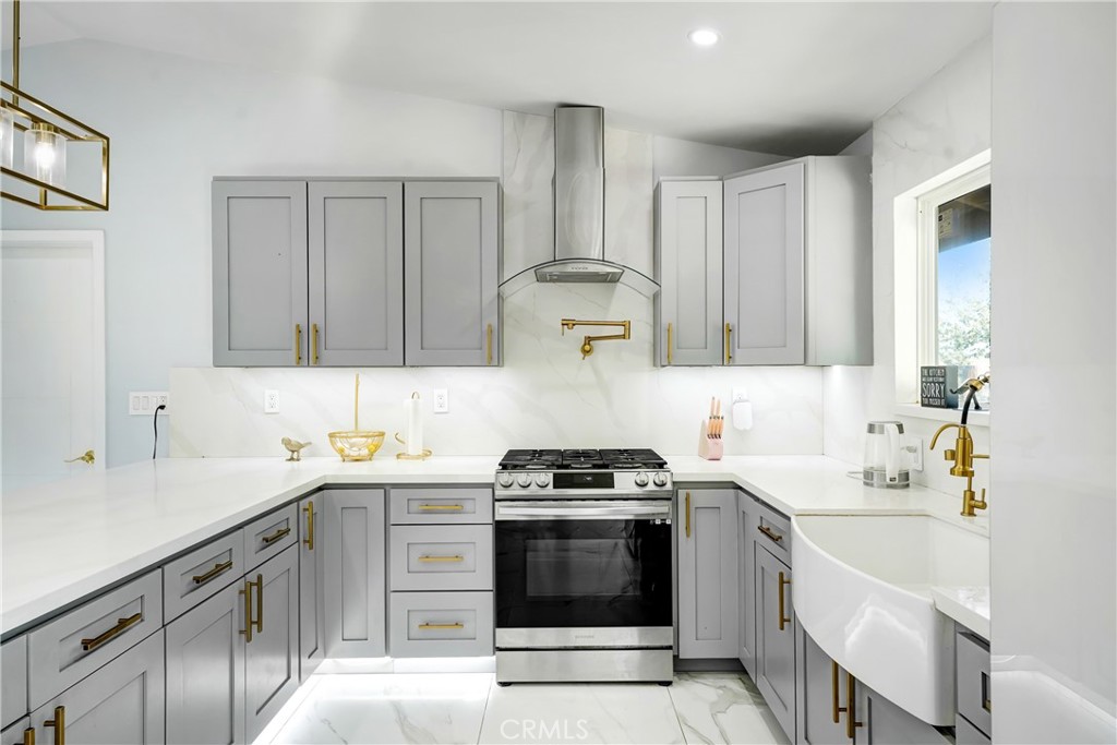 MLS #SB25270346 image #7