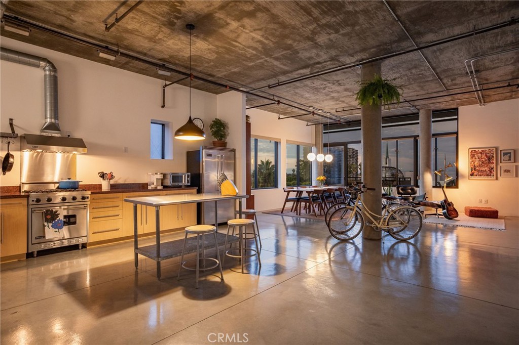 MLS #SB25270387 image #25