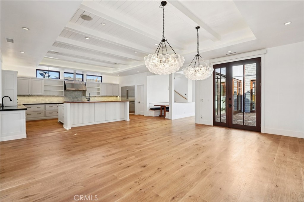 MLS #SB25270396 image #10