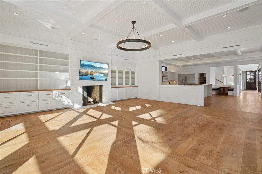 MLS #SB25270396 image #12