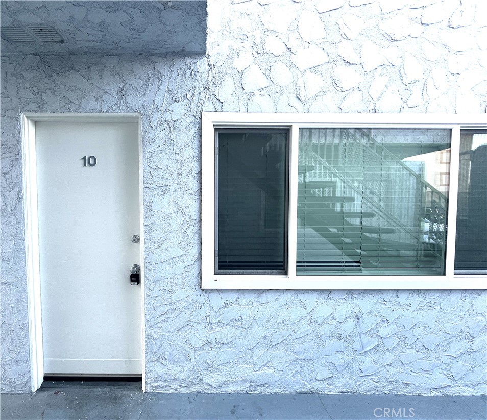 MLS #SB25270606 image #1