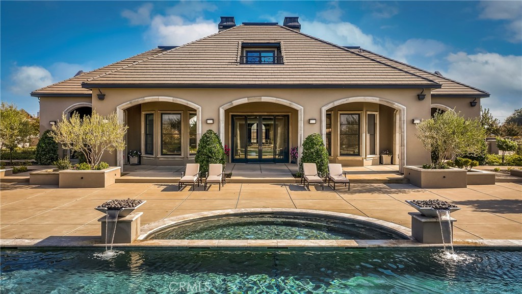 MLS #SB25270773 image #1