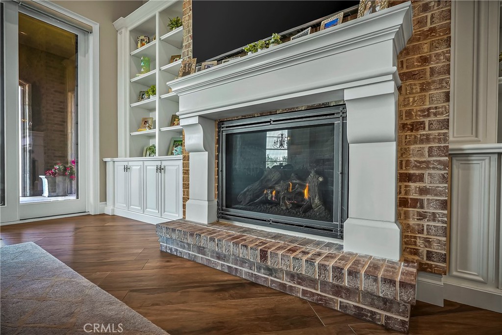 MLS #SB25270773 image #16