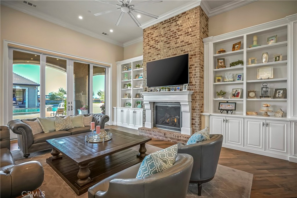 MLS #SB25270773 image #22