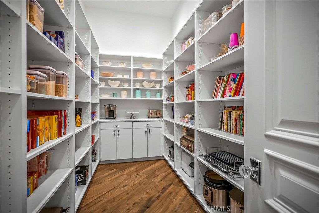 MLS #SB25270773 image #24