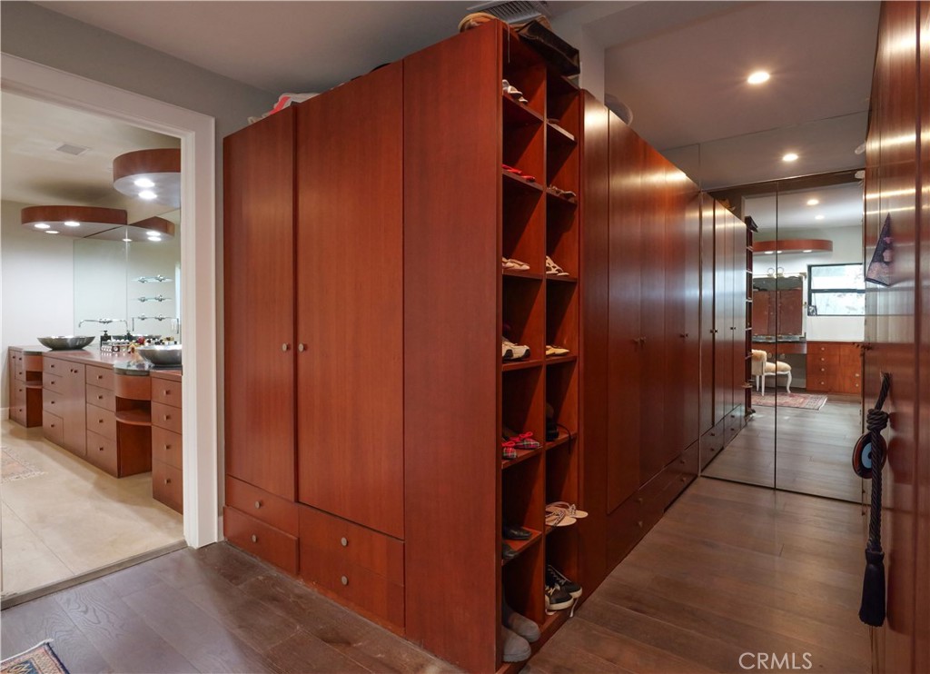 MLS #SB25270833 image #28