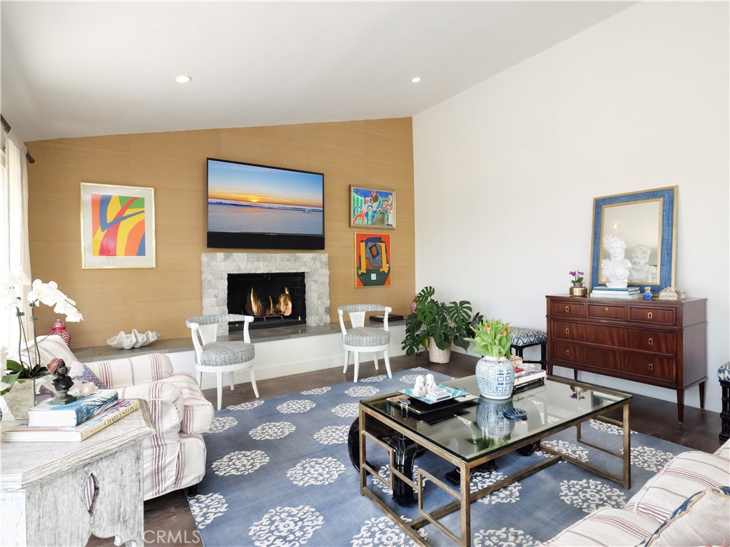 MLS #SB25270833 image #8