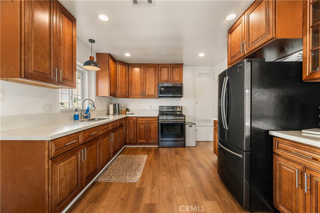 MLS #SB25270901 image #11