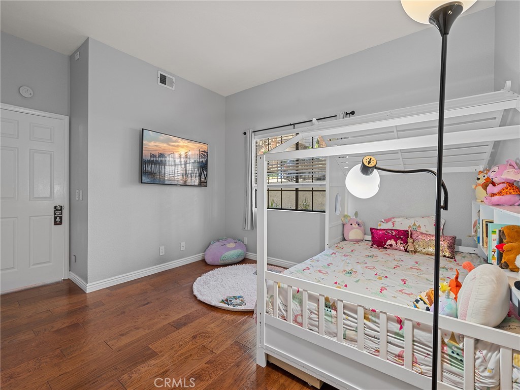 MLS #SB25270910 image #13