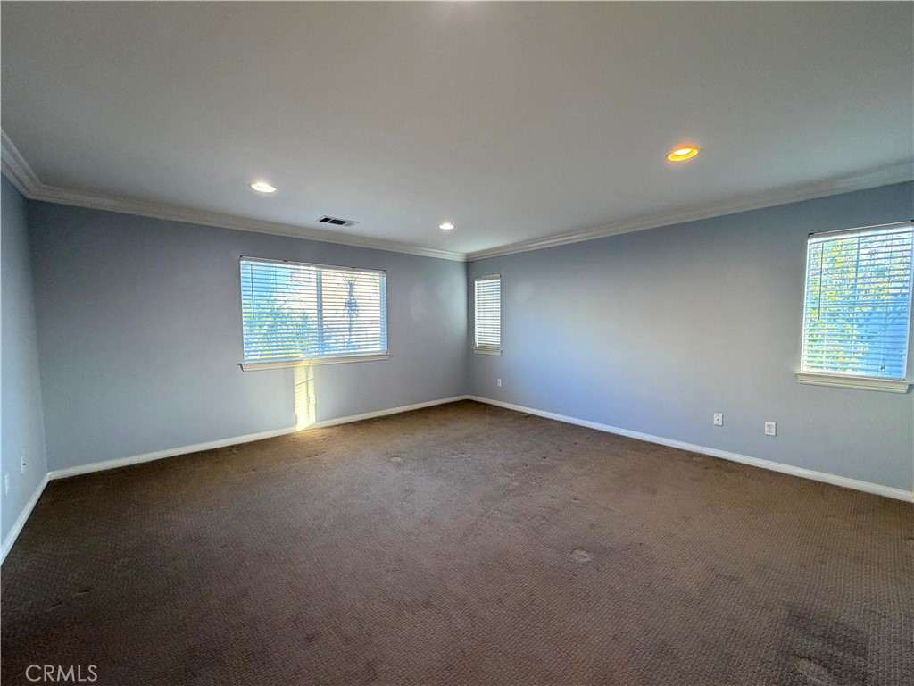 MLS #SB25270936 image #12