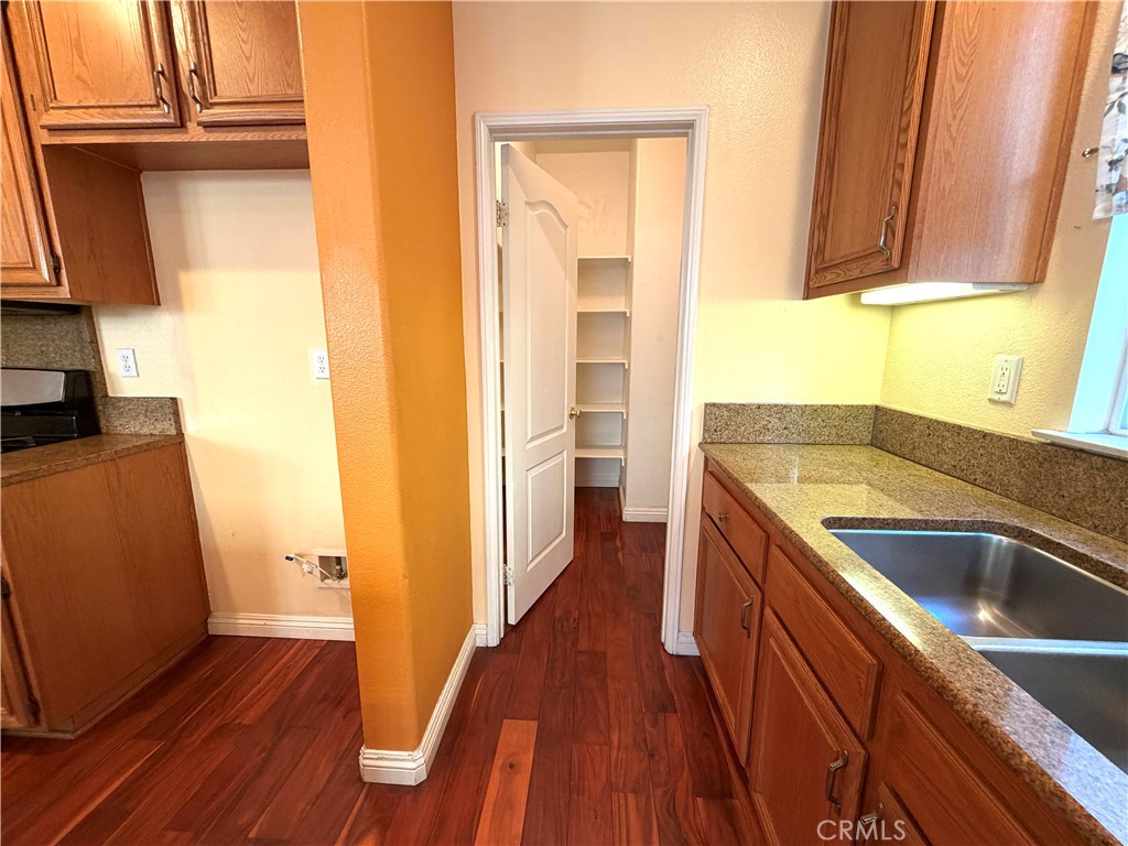 MLS #SB25270936 image #6